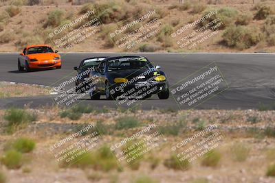 media/Jun-01-2025-CalClub SCCA (Sun) [[eae223c5dd]]/Group 5/Qualifying/